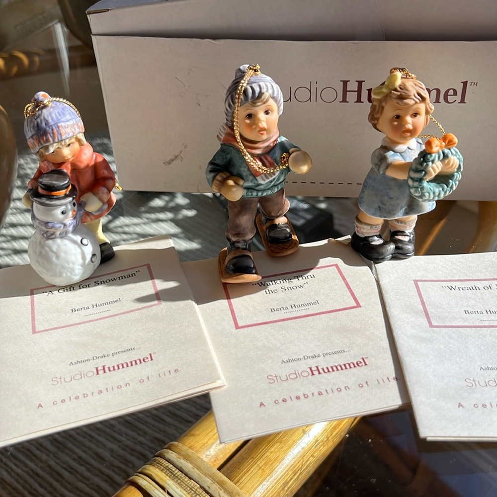 Studio Hummel mini ornaments pack of 3 in original packaging